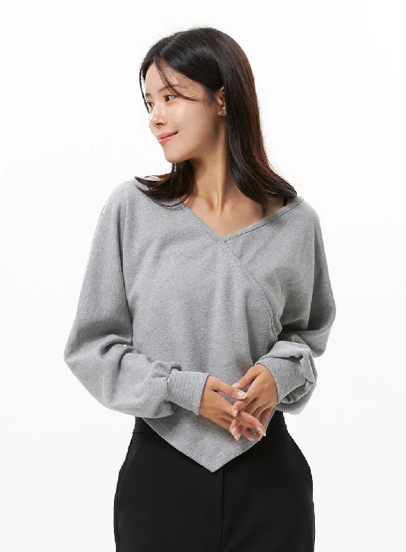 V-Neck Sweatshirt OS315