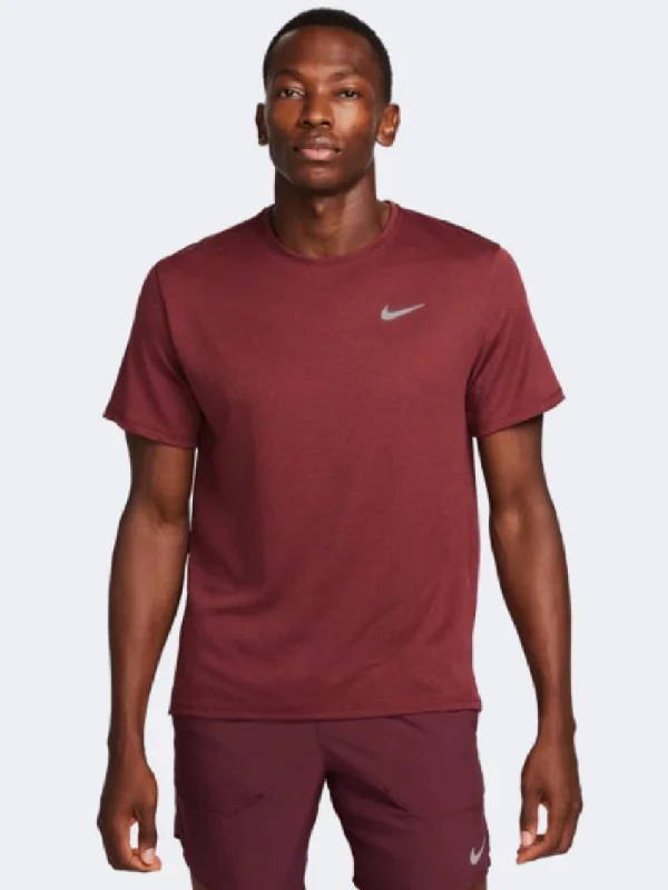 Nike Dri Fit Miler Men Running T-Shirt Night Maroon/Cedar